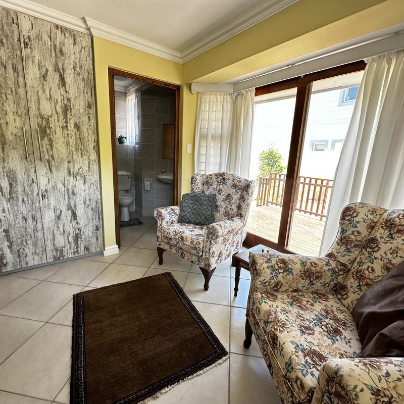 5 Bedroom Property for Sale in Outeniqua Strand Western Cape